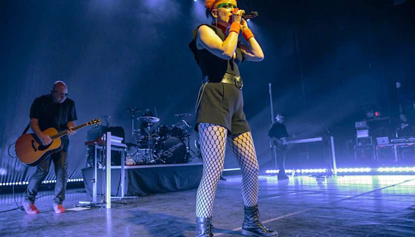 Garbage Live at the Riviera Theatre [GALLERY] 12