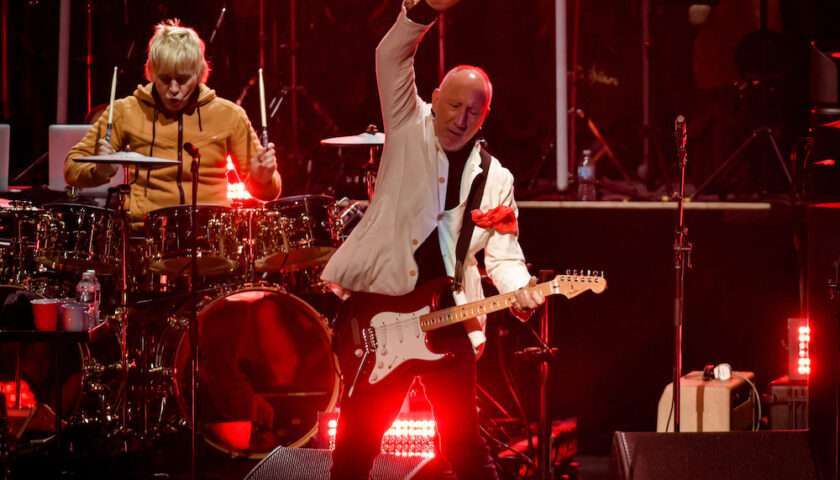 The Who Live at Hollywood Casino Amphitheatre [GALLERY] 14