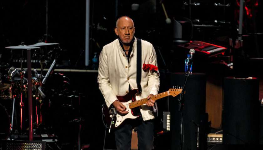The Who Live at Hollywood Casino Amphitheatre [GALLERY] 15