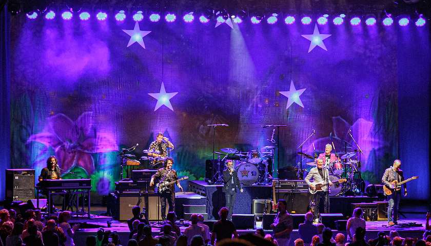 Ringo Starr and His All Starr Band Live at Ravinia [GALLERY] 4