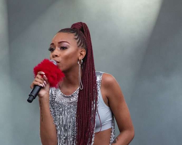 Ravyn Lenae Live at Pitchfork