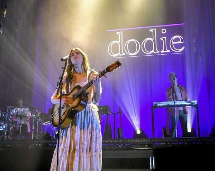 Dodie Live at the Riviera