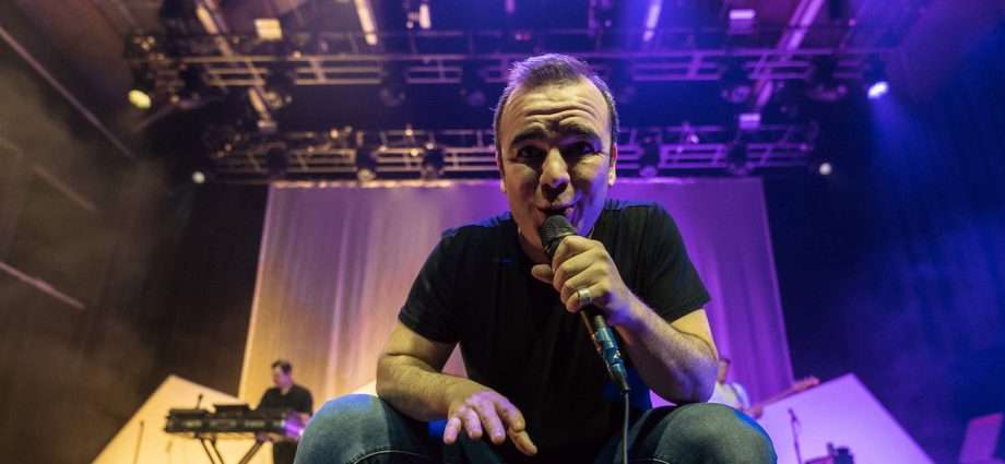 Future Islands Live at Salt Shed [GALLERY] 1