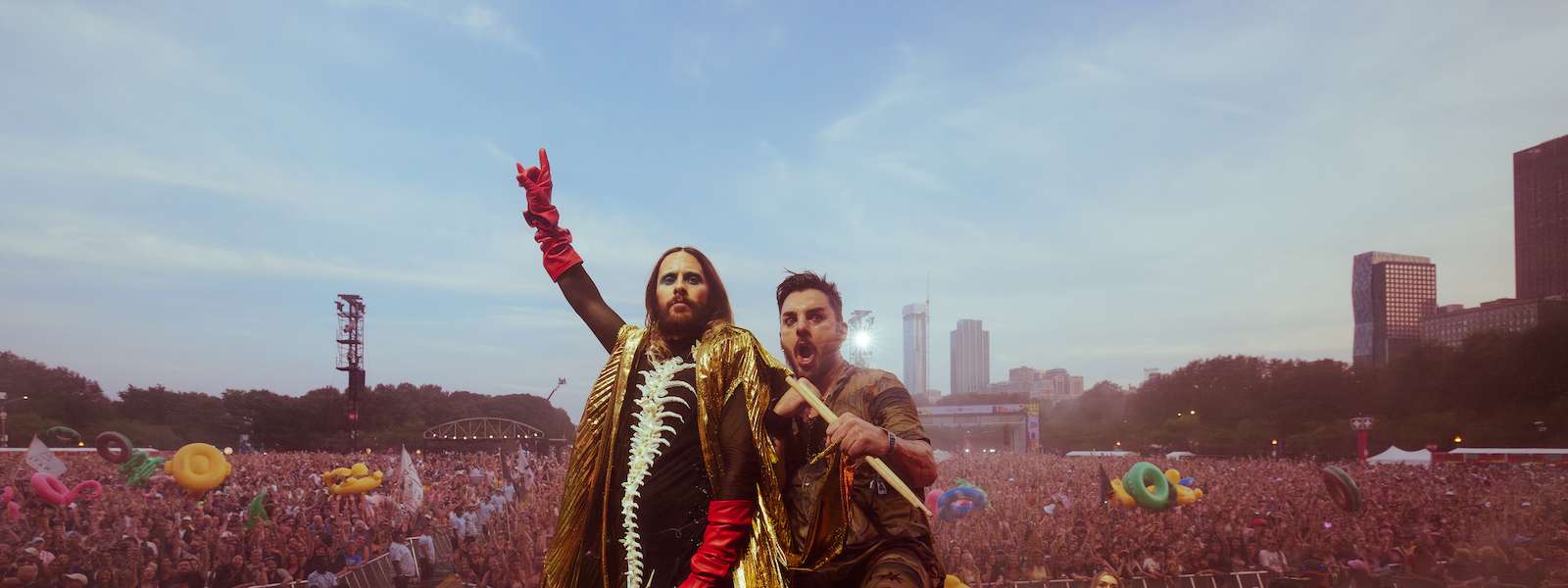 Lollapalooza Day 2: 30 Seconds to Mars reaches new heights, Kendrick Lamar  draws massive crowd - Chicago Sun-Times