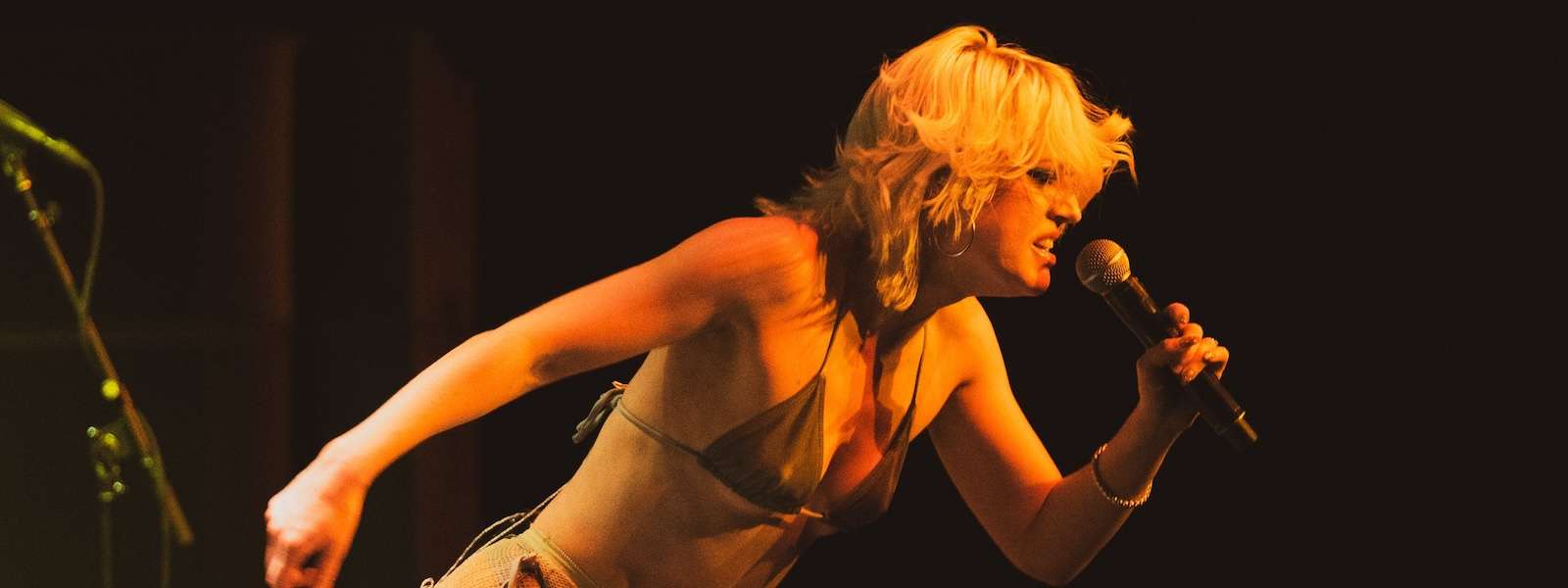 Amyl And The Sniffers Live at Salt Shed [GALLERY]
