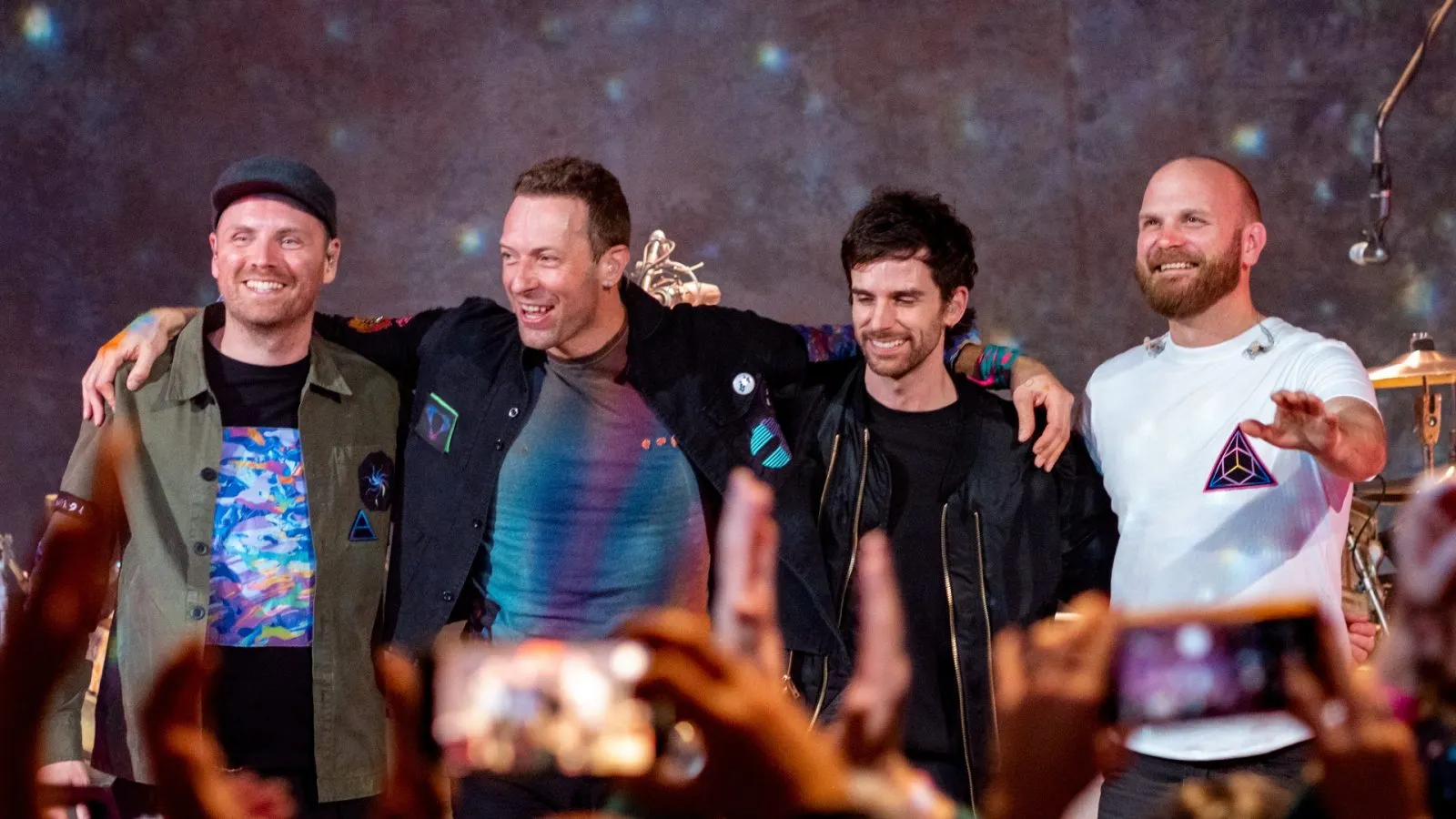 Chris Martin’s Fortune: Coldplay Frontman’s Net Worth, Luxury Life and Philanthropy in 2025