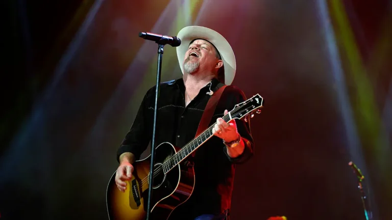 Pat Green Hosts Emotional Livestream Concert for Texas Flood Victims, Honors Lost Family Members