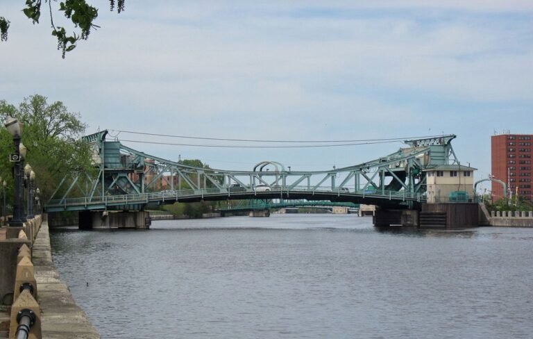 Cass Street Bridge in Joliet to Close for Over a Year as Major Repairs Begin