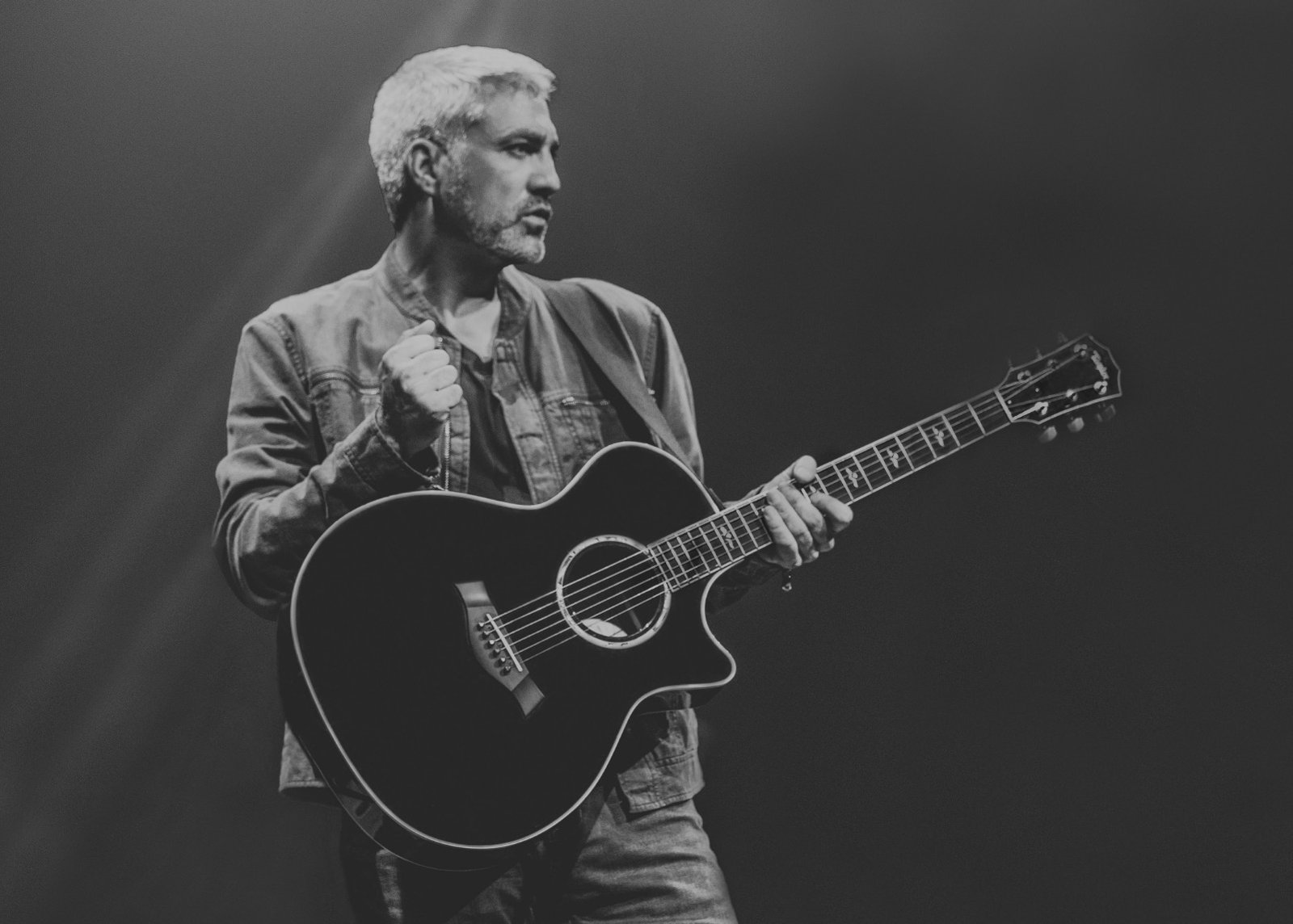 American Idol Winner Taylor Hicks to Perform Free Concert at Lake Martin