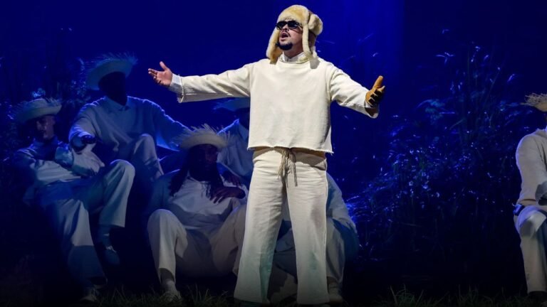 Bad Bunny’s DeBí TiRAR Más FOToS Show in Puerto Rico Becomes a Celebration of Culture and Unity