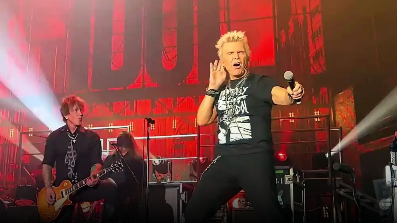 Billy Idol Ignites Tinley Park with “Rebel Yell” and New Album Dream Into It at Credit Union 1 Amphitheatre