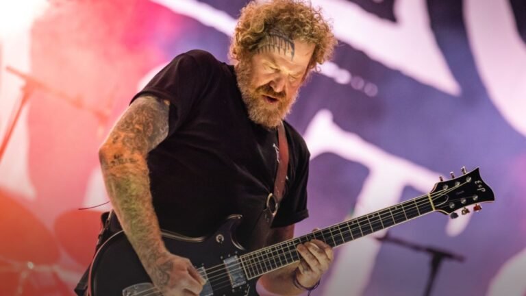 Mastodon Pays Tribute to Brent Hinds at First Show Since Guitarist’s Death: ‘Brothers to the End’