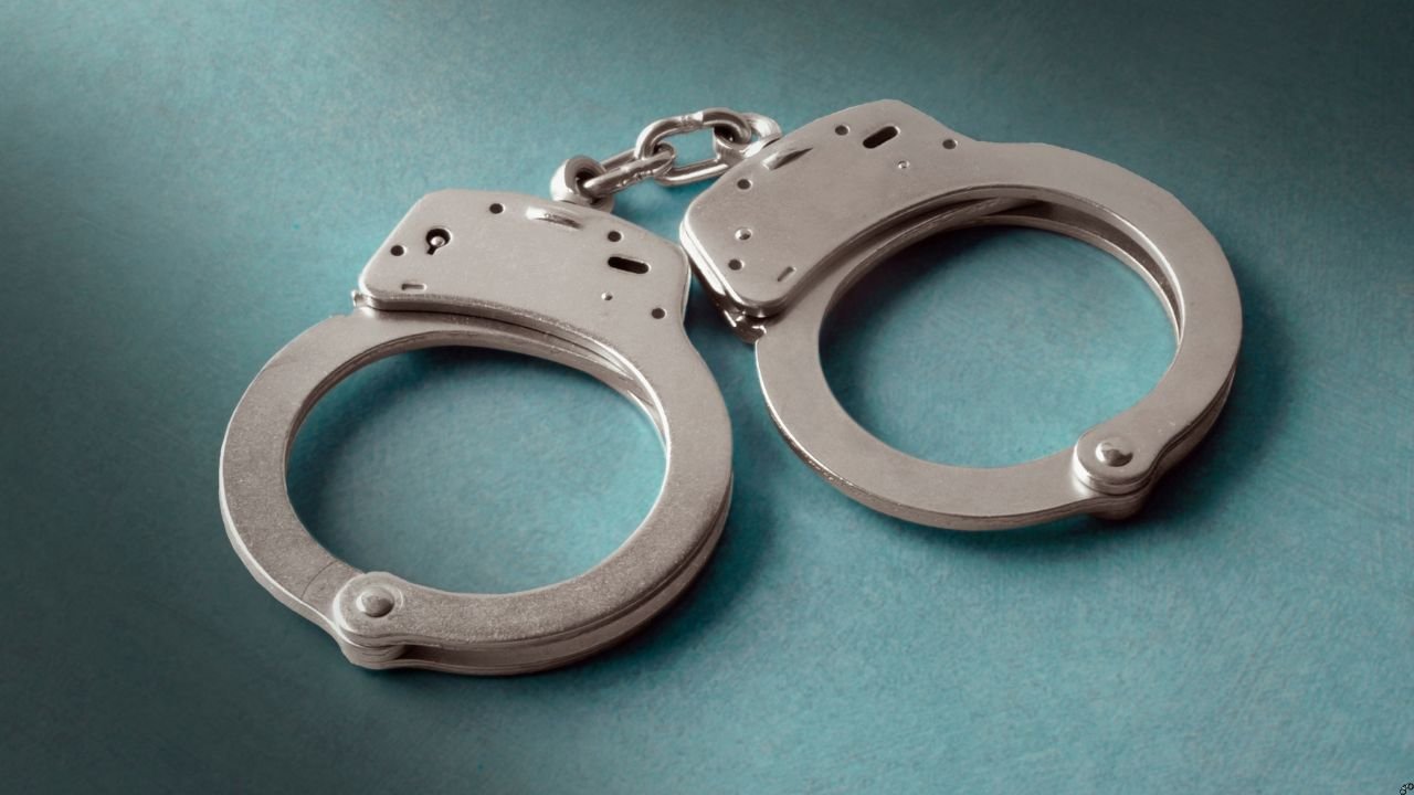 Buckner Man Faces Felony After Giving False ID to Frankfort Police