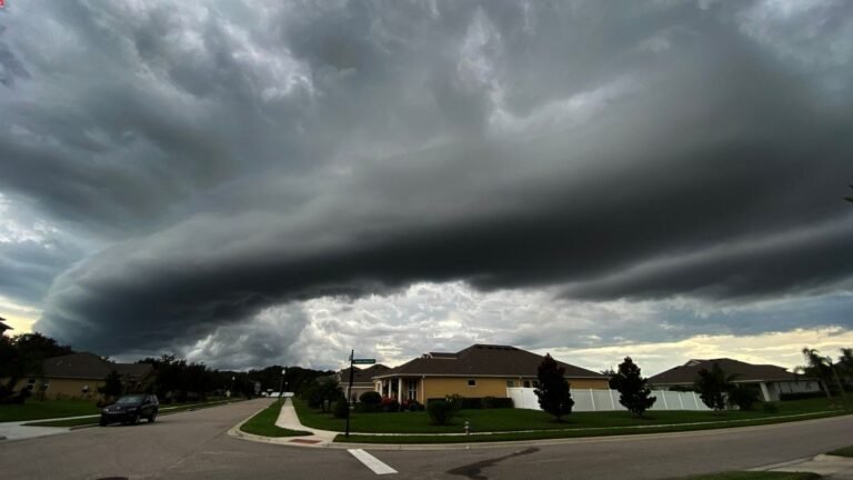 Central Florida Weather Alert: Orlando Faces Daily Afternoon Thunderstorms Into Midweek