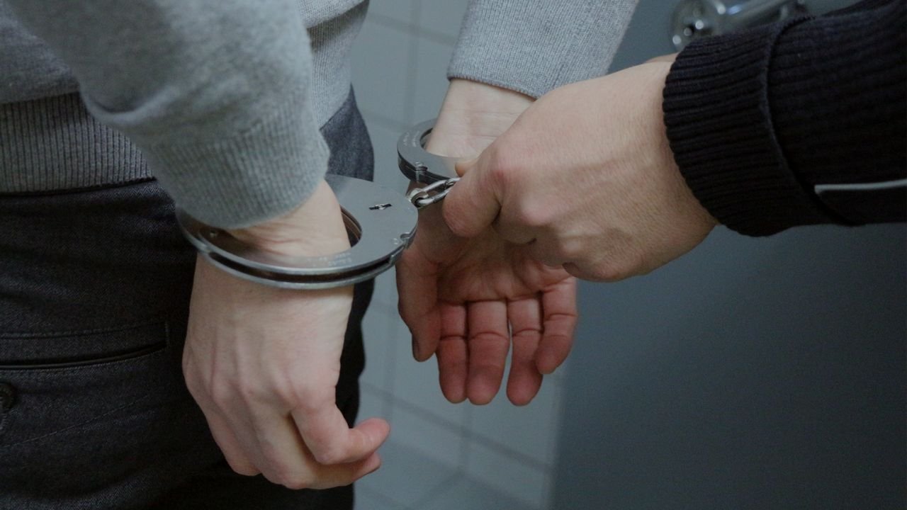 Colorado Man Found Dead in Kentucky Home Alongside Two Dogs; Suspect Charged With Murder