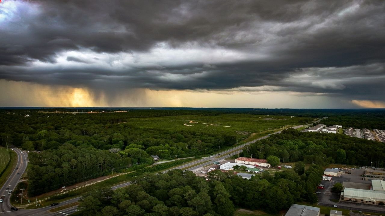Eastern Massachusetts Weather Alert: Storms Saturday Night, Sunshine Returns by Monday