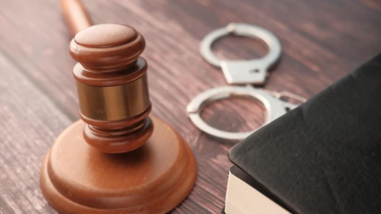 Former Hudson 5th Grade Teacher Pleads Guilty to Child Sex Crimes After Inappropriate Relationship Discovered