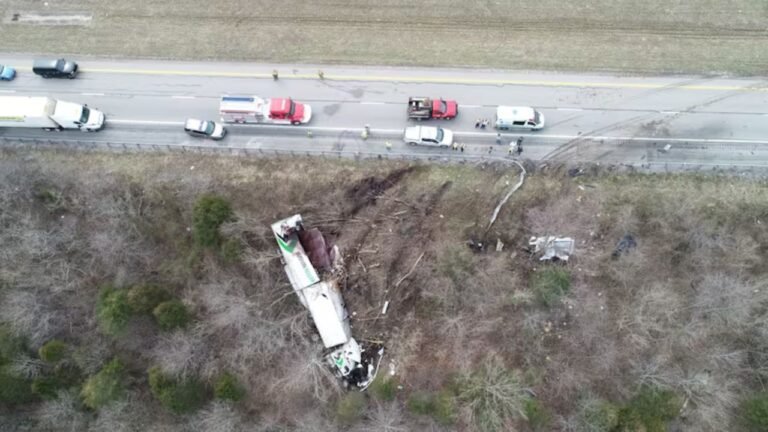 Kentucky Sheriff Struck by Car While Responding to I-64 Crash in Mt. Sterling