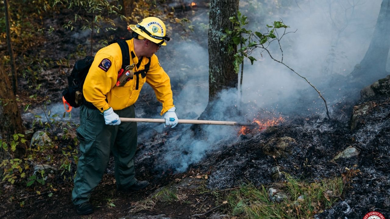 New Jersey Wildfire 90% Contained in Passaic County, Smoke Still Expected