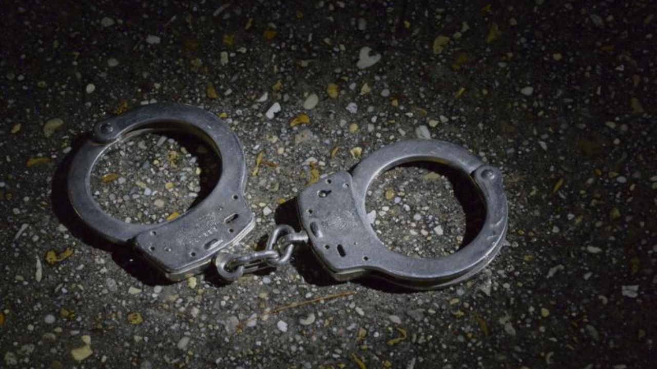 Ohio Man Arrested After Impersonating Officer to Scam Kentucky Woman