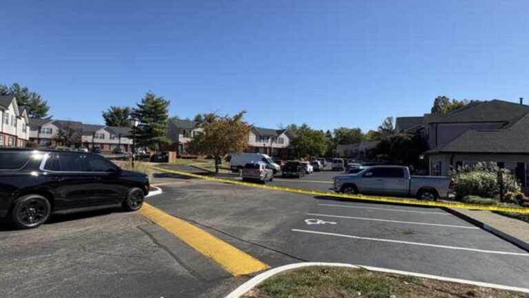 Jeffersontown Man Found Shot Dead in Apartment Chair; Police Say Suspect Knew the Victim and Is Still at LargeJeffersontown Man Found Shot Dead in Apartment Chair; Police Say Suspect Knew the Victim and Is Still at Large