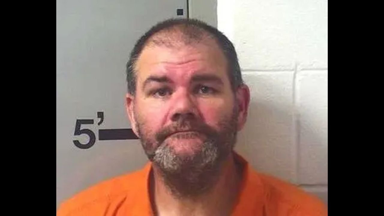 Kentucky Sheriff Arrested for Third DUI While Driving 110 MPH Tells Officer He’s ‘Not That Drunk,’ Governor Calls for Resignation