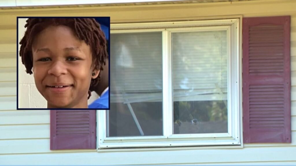 Missouri Teen Killed by Stray Bullet While Playing Video Games in His ...