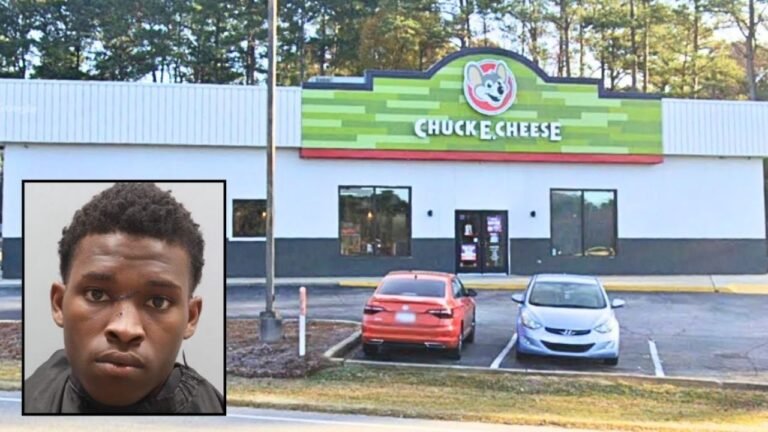 South Carolina Teen Pulled Gun at Chuck E. Cheese, Threatened Workers and Families in Front of Kids, Police Say