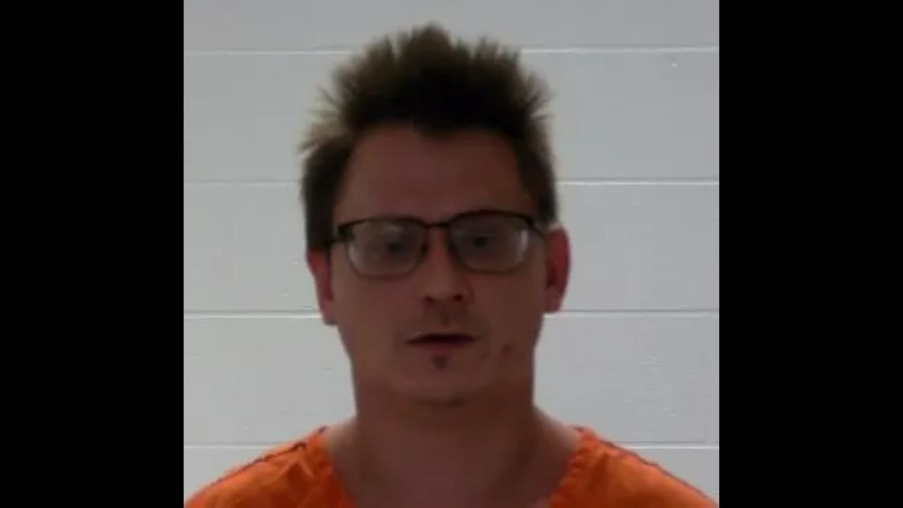 Springfield Man Accused of Flooding 911 Lines With Threatening Calls