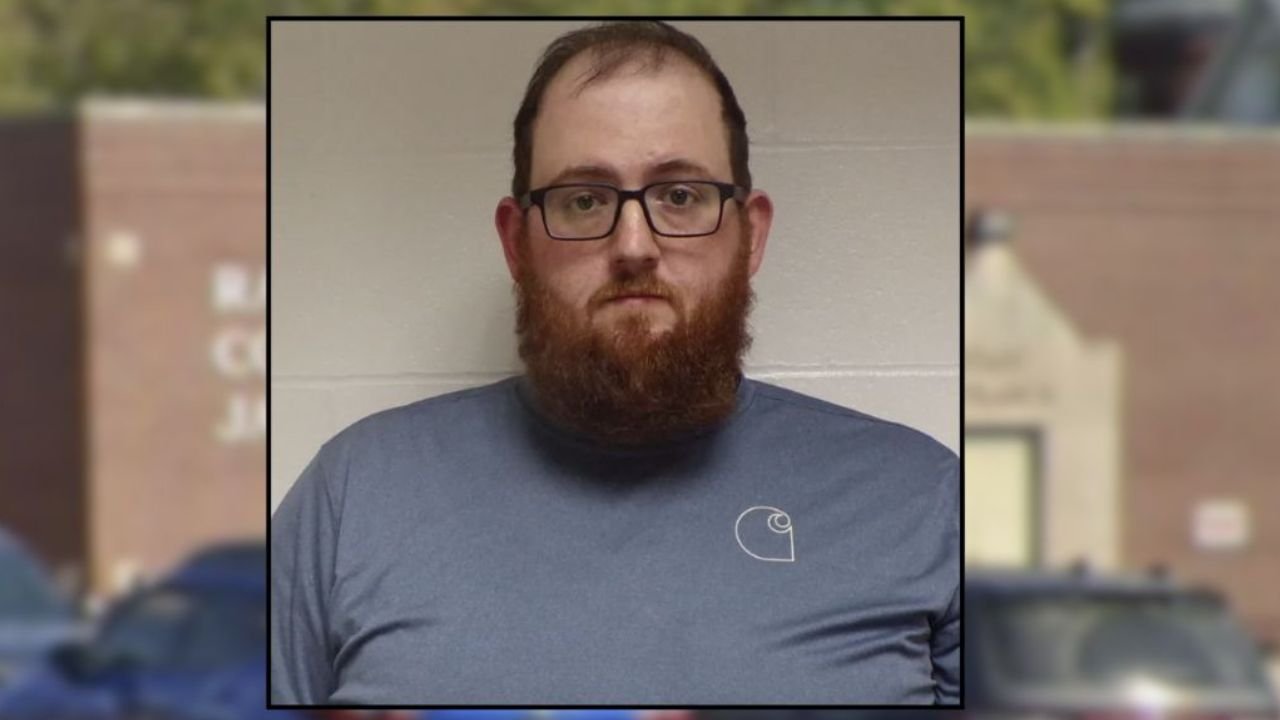 Indiana Man Admits Setting Fire to His Own Laundry Room Because He Was “Stressed and Pissed Off” Over Credit Card Debt