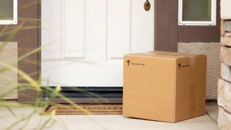 Kentucky Woman Opens Package To Find Human Body Parts After Shipping Mix-Up