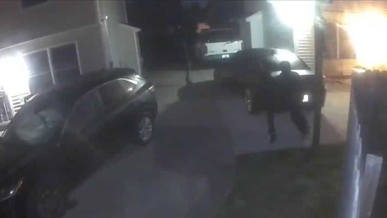 Louisville Resident Warns Neighbors After Thieves Smash Car Windows and Steal Vehicle from Garage