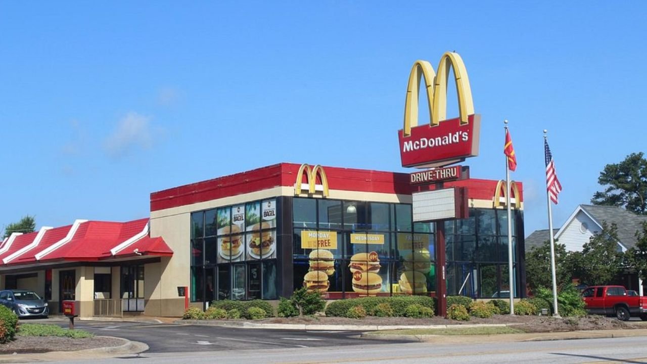 Michigan McDonald’s Customer Throws Hot Coffee on Manager During Argument, Police Seek Felony Charges
