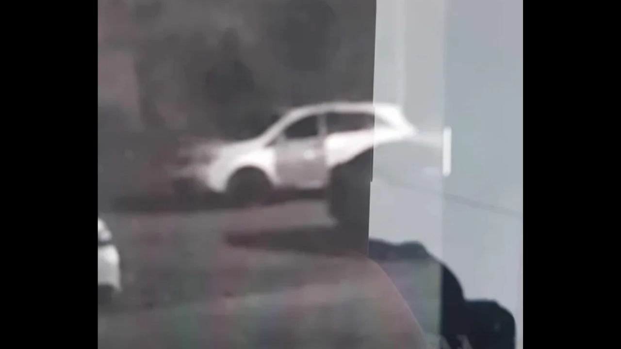 Stanton, Kentucky Police Investigating Series of Early-Morning Vehicle Break-Ins Targeting Unlocked Cars