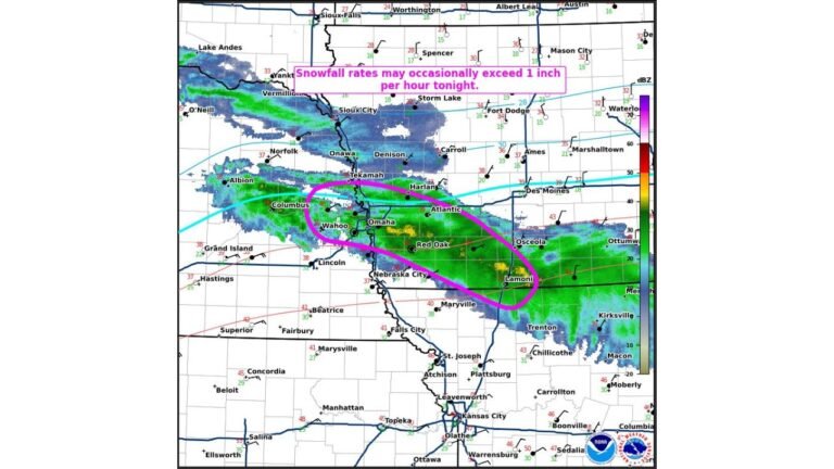 Omaha Lincoln Columbus And Red Oak Under Overnight Snow Band As Heavy Rates Near 1 Inch Per Hour Threaten Early Morning Travel Across Nebraska Iowa And Missouri