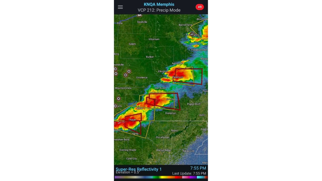 Tornado-Warned Supercells Strike Southern Missouri and Northern Arkansas as Storms Exit Dense Forests Toward the Mississippi Delta