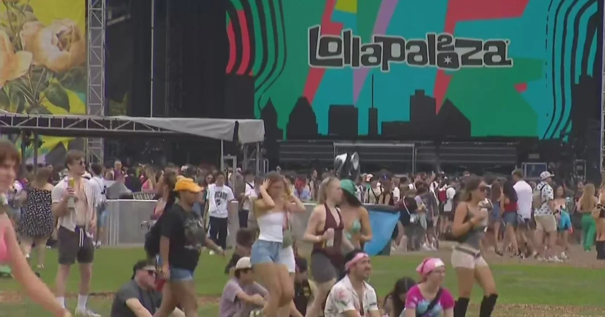 Crowds at Lollapalooza in Grant Park with festival stages in the background