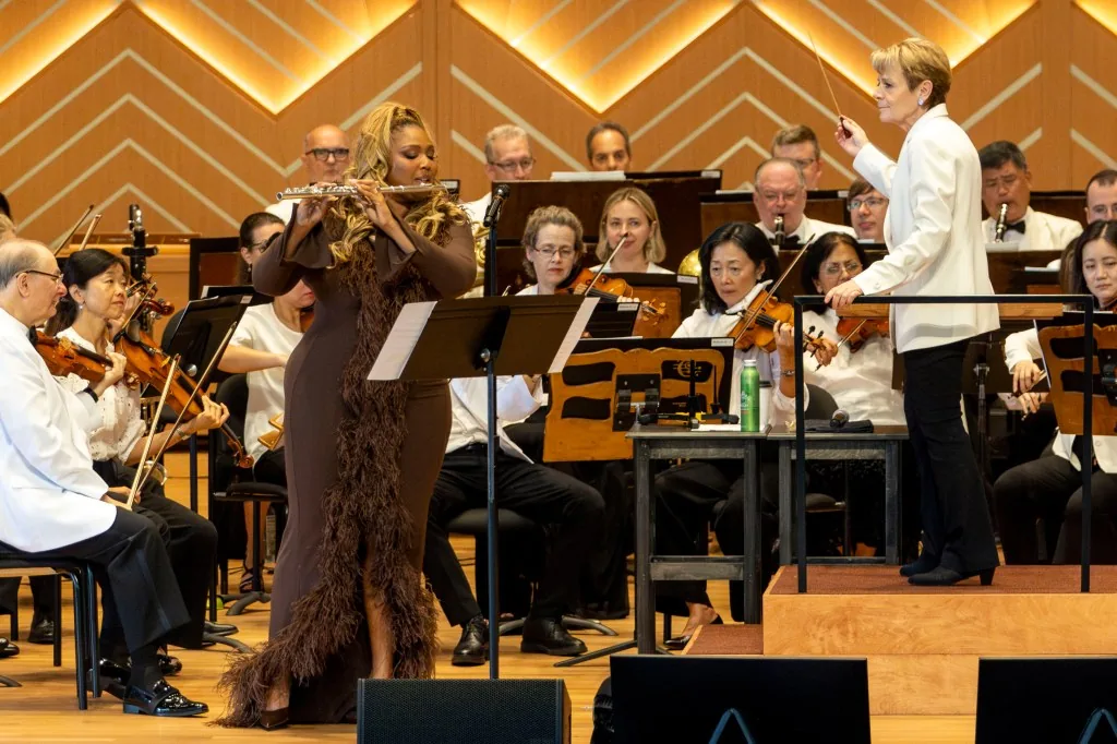 Ravinia Opens Its $70 Million Hunter Pavilion With Lizzo, Yunchan Lim and the Chicago Symphony Orchestra