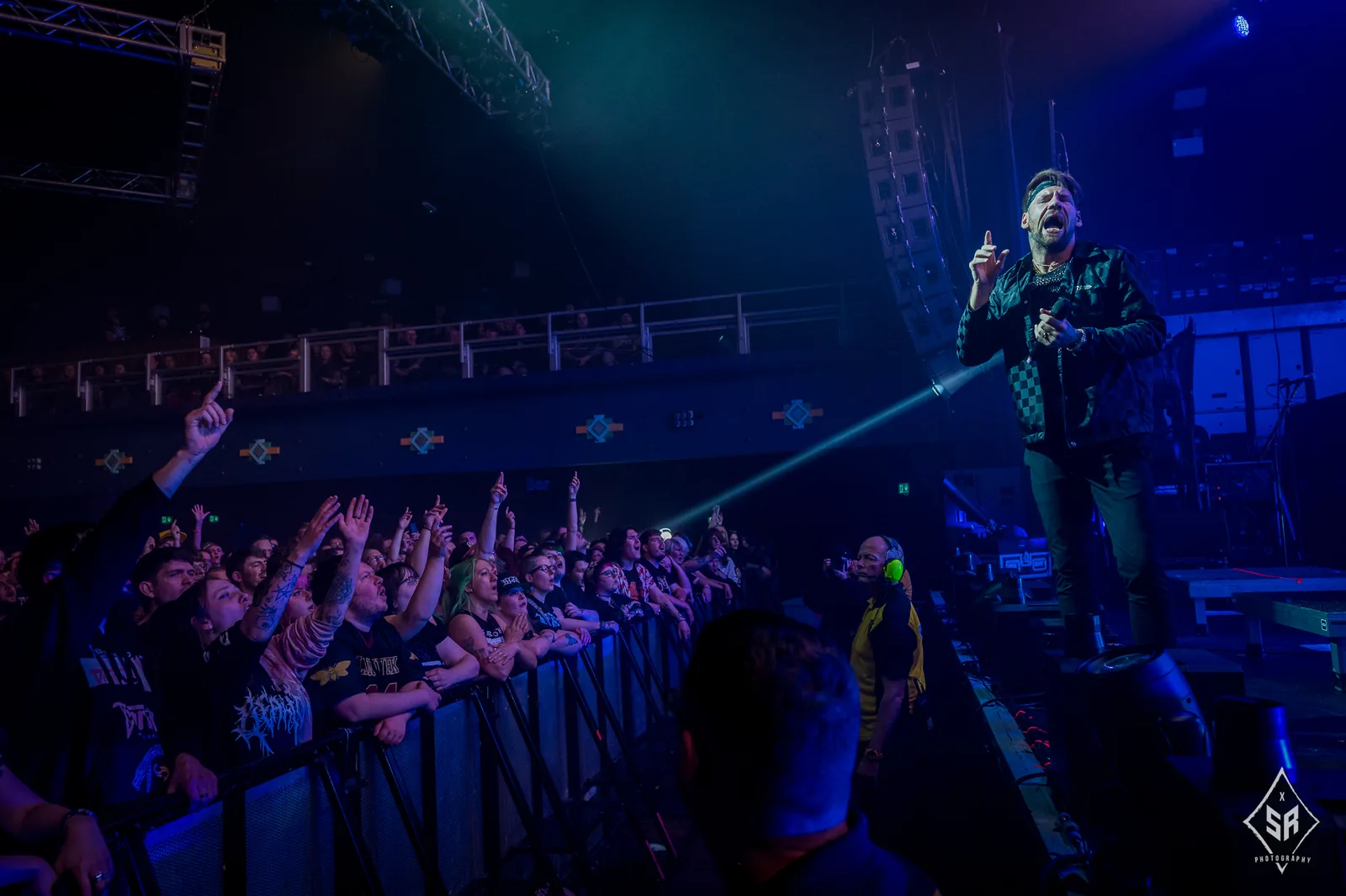 Beartooth band artwork or promotional image for the single Eyes Closed