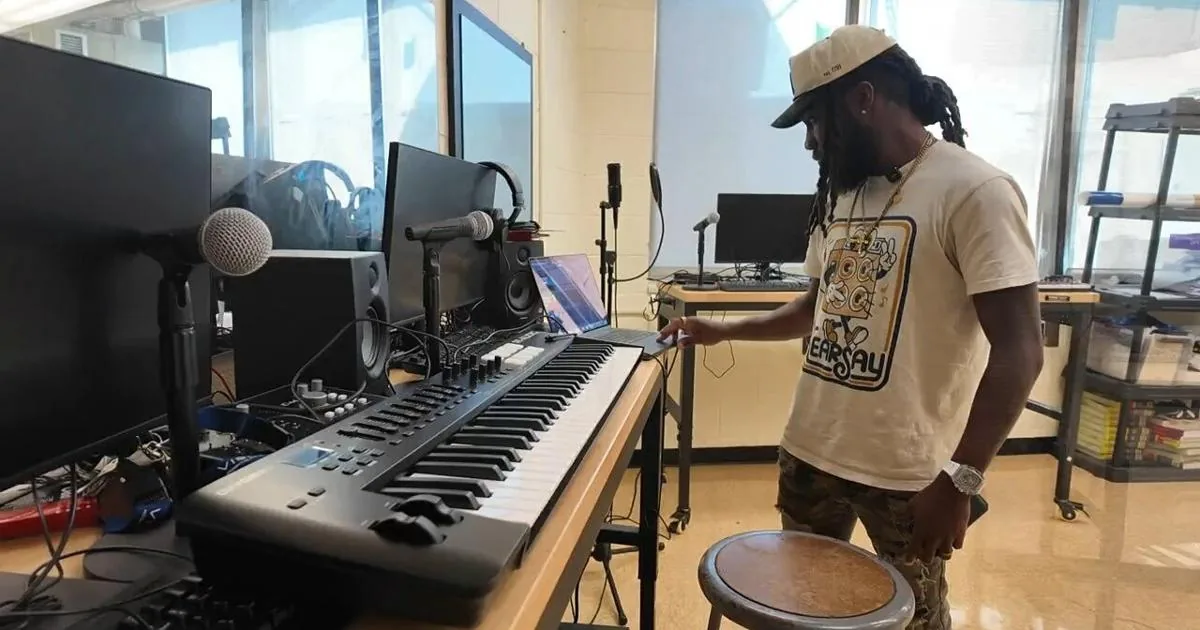 Students can use laptops, keyboards and microphones in Brainerd High's new music production studio
