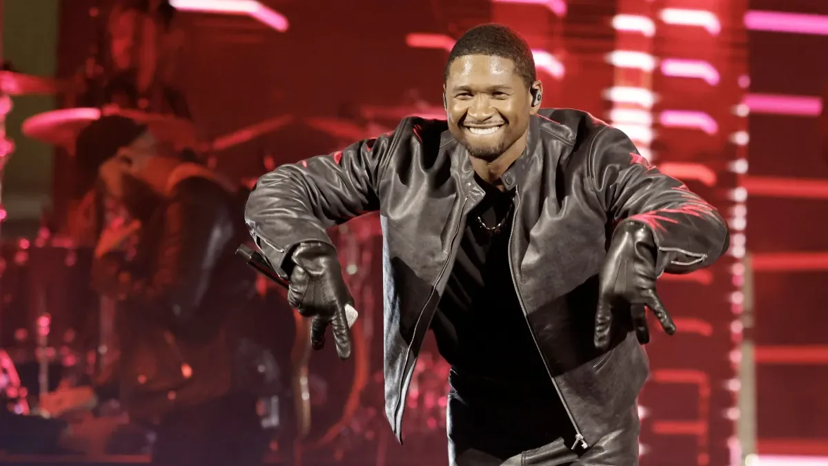 Usher and Chris Brown announced as co-headliners for The R&B Tour in 2026