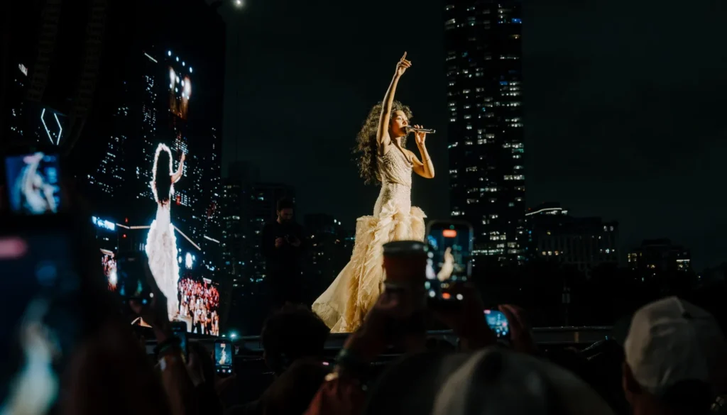 Olivia Dean Turns Lollapalooza Into a Joyful Love Letter With Emotional Songs, Fireworks and Sam Fender Cameo
