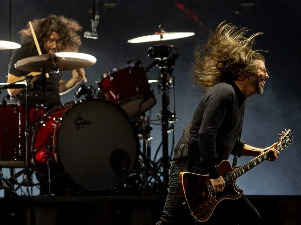 Foo Fighters Roar Through a Three-Hour B.C. Place Set in Vancouver, Mixing 1995 Deep Cuts, 2026 Songs and Crowd-Favorite Stadium Anthems