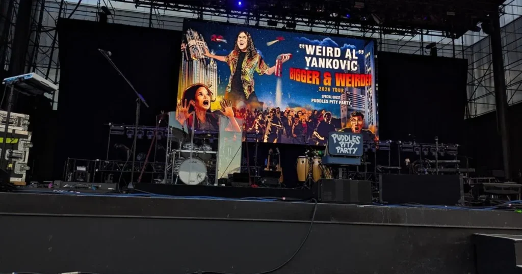 Weird Al Yankovic Packed the Washington State Fair Grandstand With Costume Changes, Polkas and Star Wars Finales During His Bigger & Weirder Tour Stop in Puyallup