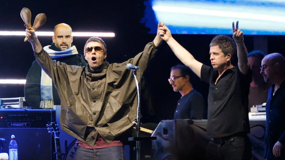 Oasis reunion tour announcement highlighting three 2027 concerts at Gillette Stadium