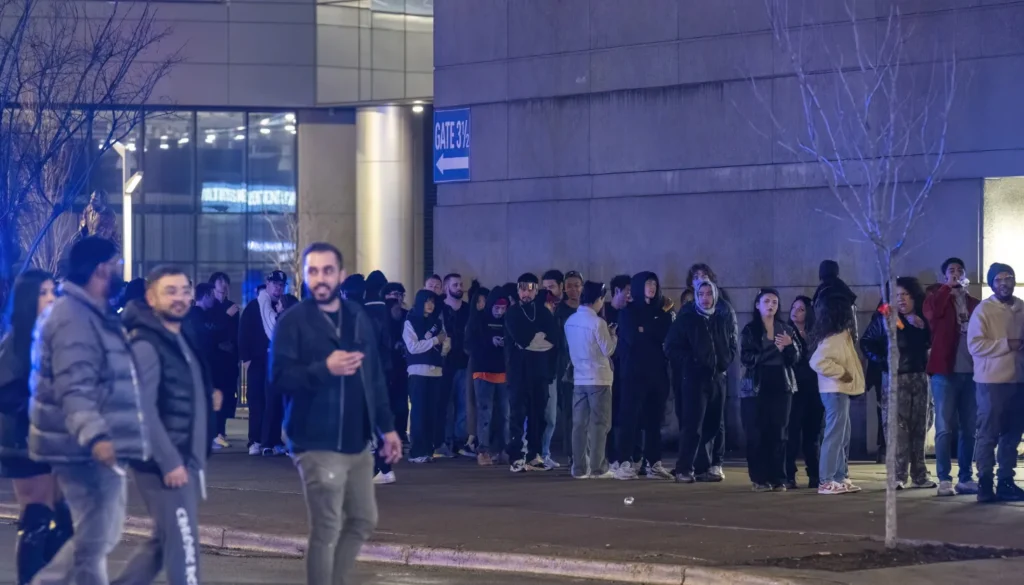 Ye Returns to Chicago for Two Sold-Out Soldier Field Shows as Fans Weigh His Apology, Past Antisemitic Rhetoric and Whether Art Can Be Separated From the Artist