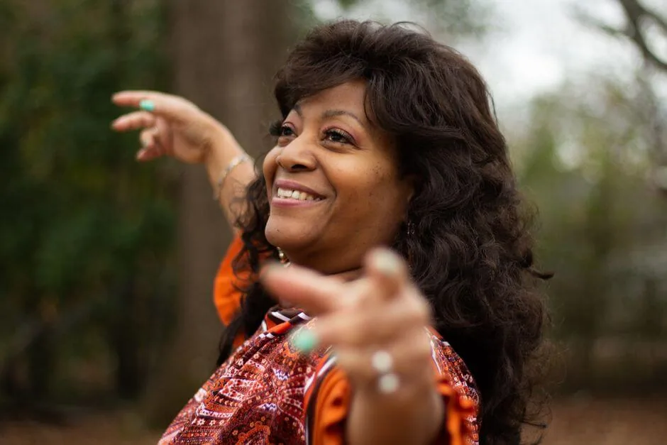 Cassandra Wilson, Jackson Jazz Singer Who Won Two Grammy Albums and Became an International Voice for Mississippi Music, Dies at 70 After a Landmark Career